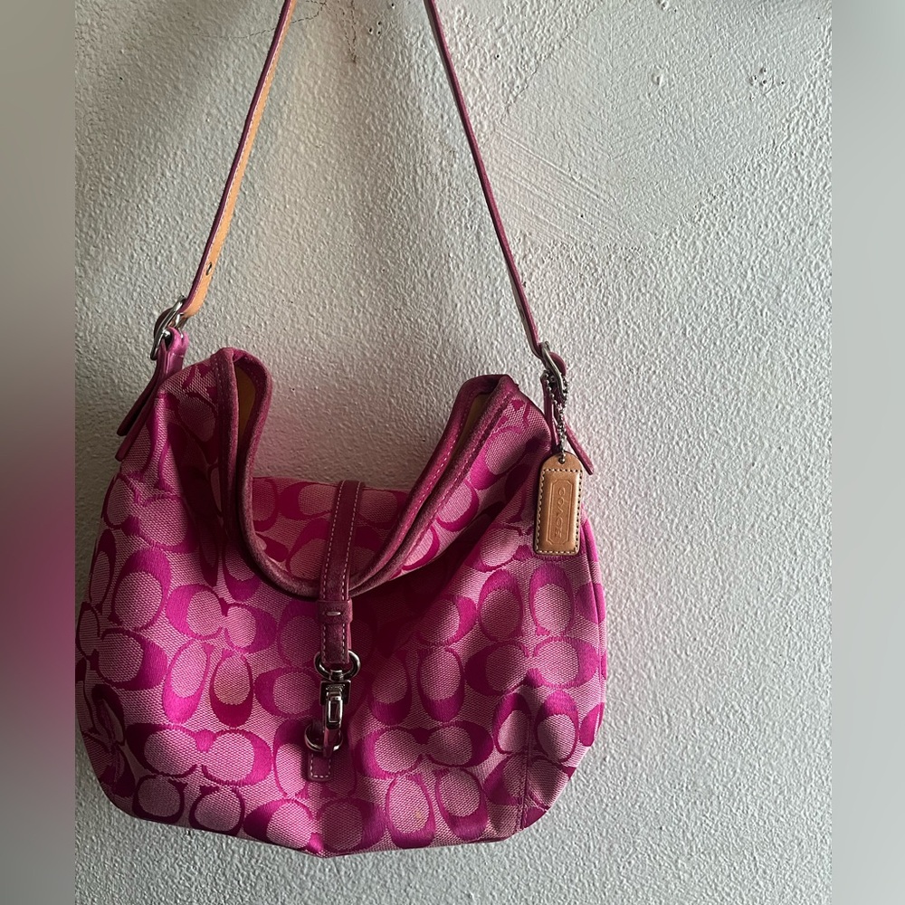 Pink Vintage Shoulder bag